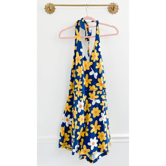 ModCloth Dreaming Of Daises Floral Halter Romper - Picture 3 of 8